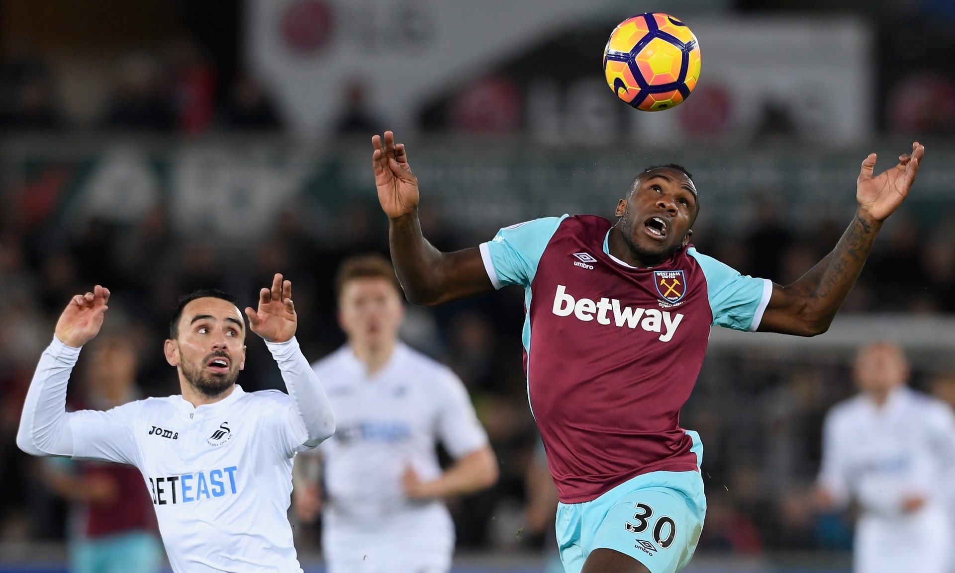 北京男篮正 北京男篮正